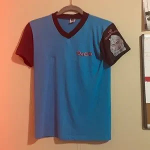 ヴィンテージ 80s Devo New Traditionalists Tシャツ Devo - New Traditionalists V-Neck Shirt